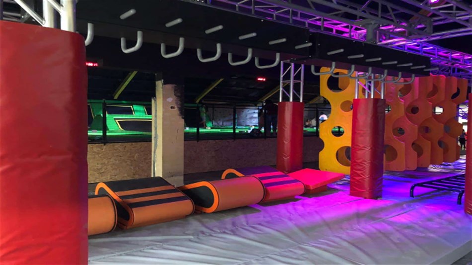 2jump פארק טרמפולינות ואטרקציות לכל המשפחה- סניף חיפה